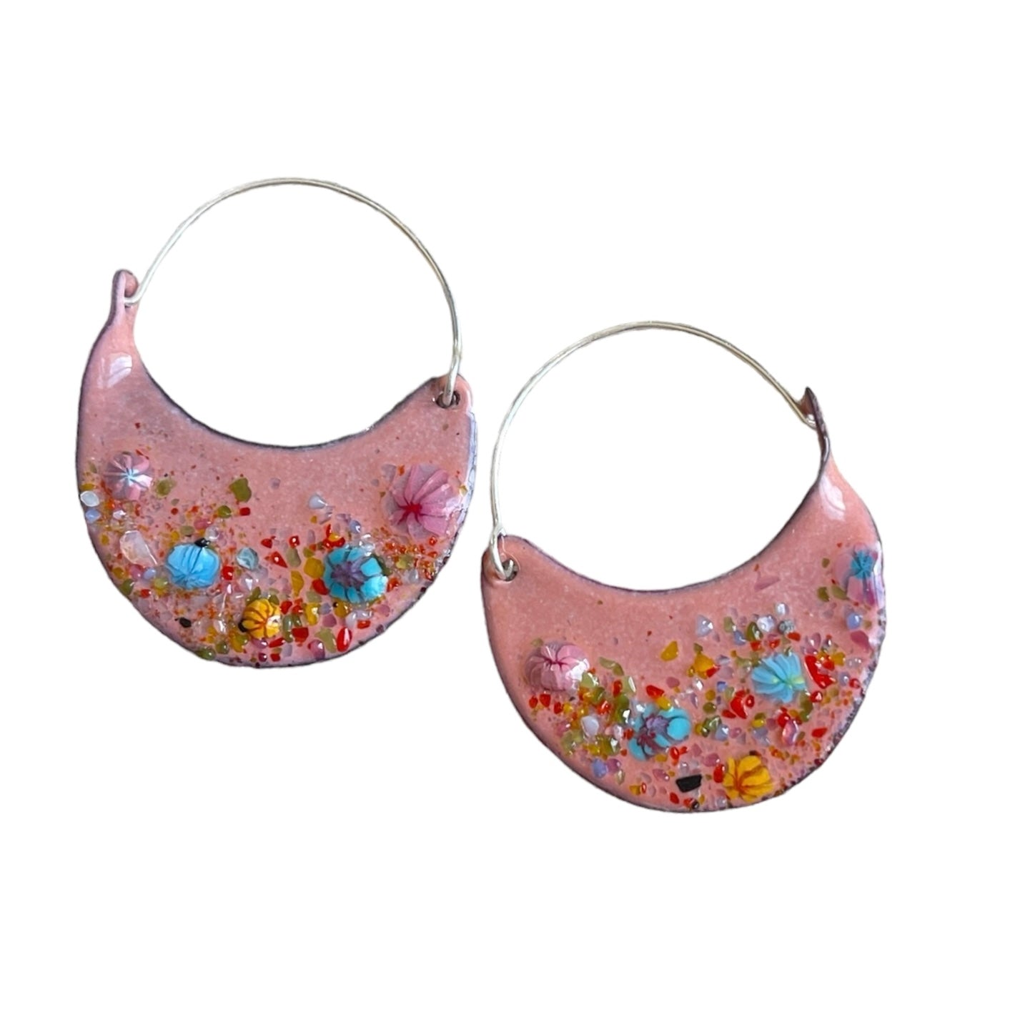 SS CRESCENT HOOP, TINY GARDEN, BLUSH