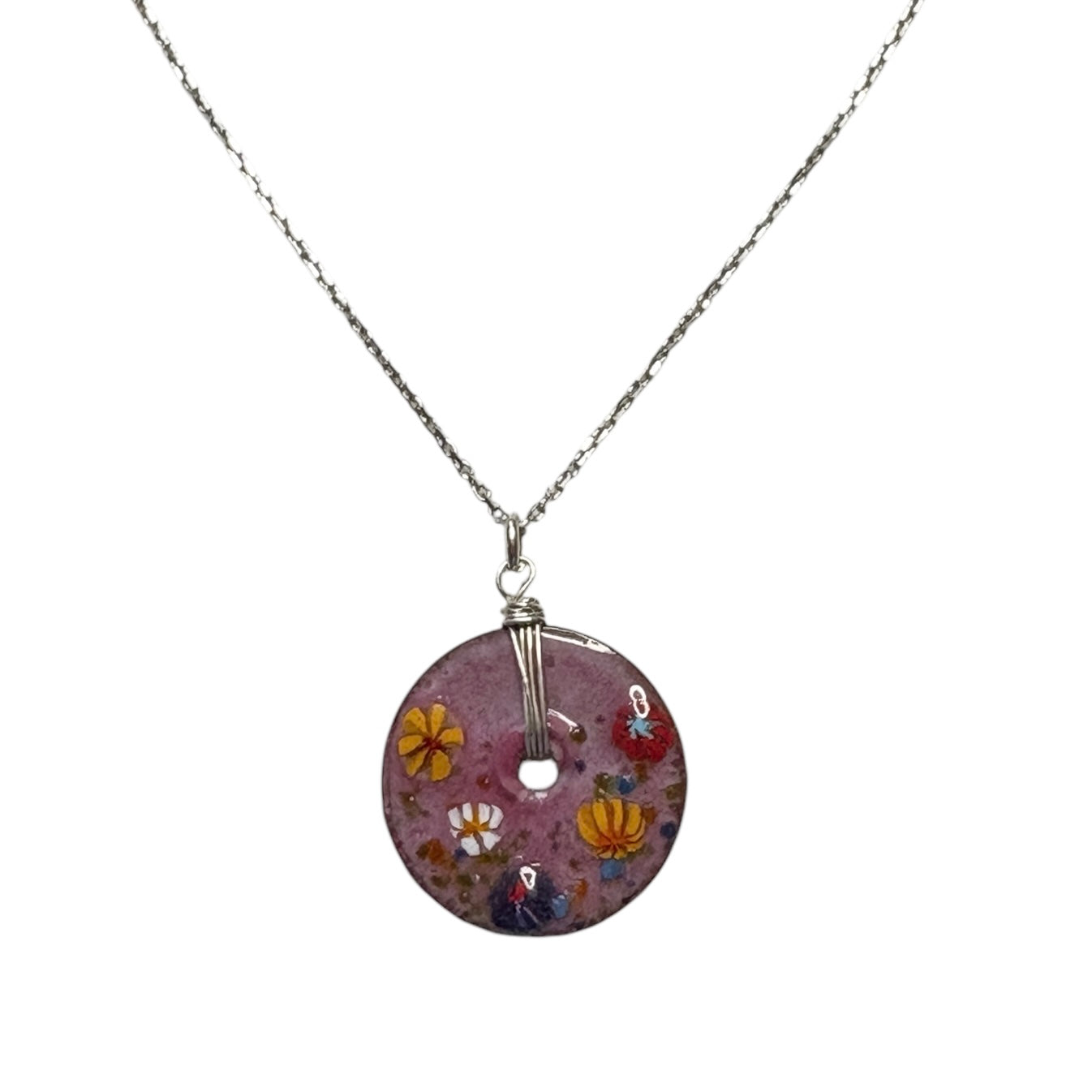 SS COIN PENDANT WITH TINY GARDEN DETAILS, RASPBERRY